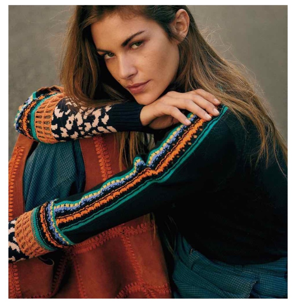 Free People Switch It Up Cuff Thermal Top Size Large Crochet Detail - Picture 3 of 15